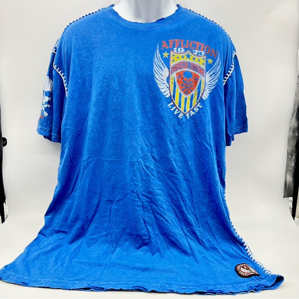 Affliction Live Fast Blue Short Sleeve Tee w/Crest Design Embroidered Trim